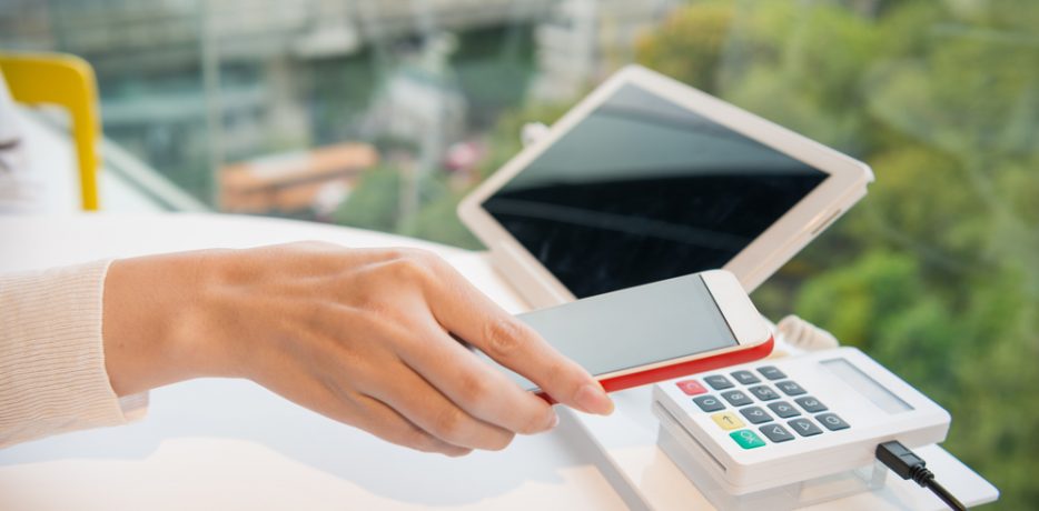credit card scanner tech food service Flarrio